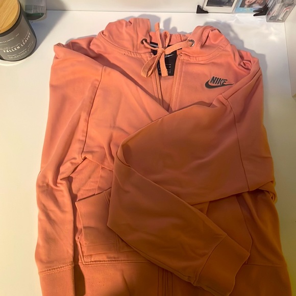 Nike Pink Cropped Zip-Up Hoodie - Picture 4 of 7
